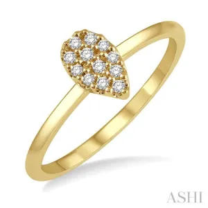 1/10 Ctw Pear Shape Mount Round Cut Diamond Petite Ring in 10K Yellow Gold