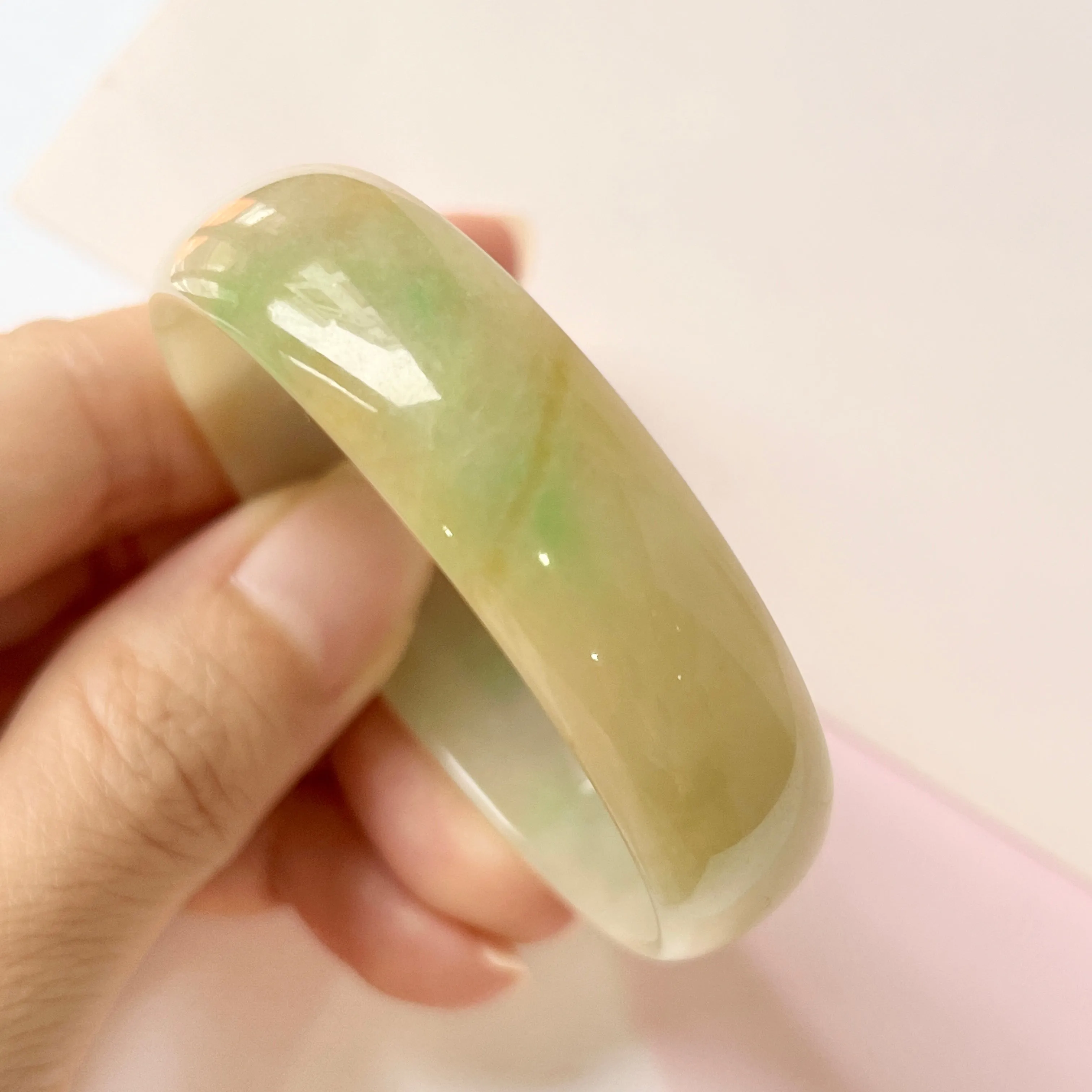 51.6mm A-Grade Natural Yellow Jadeite Modern Round Bangle No.151639