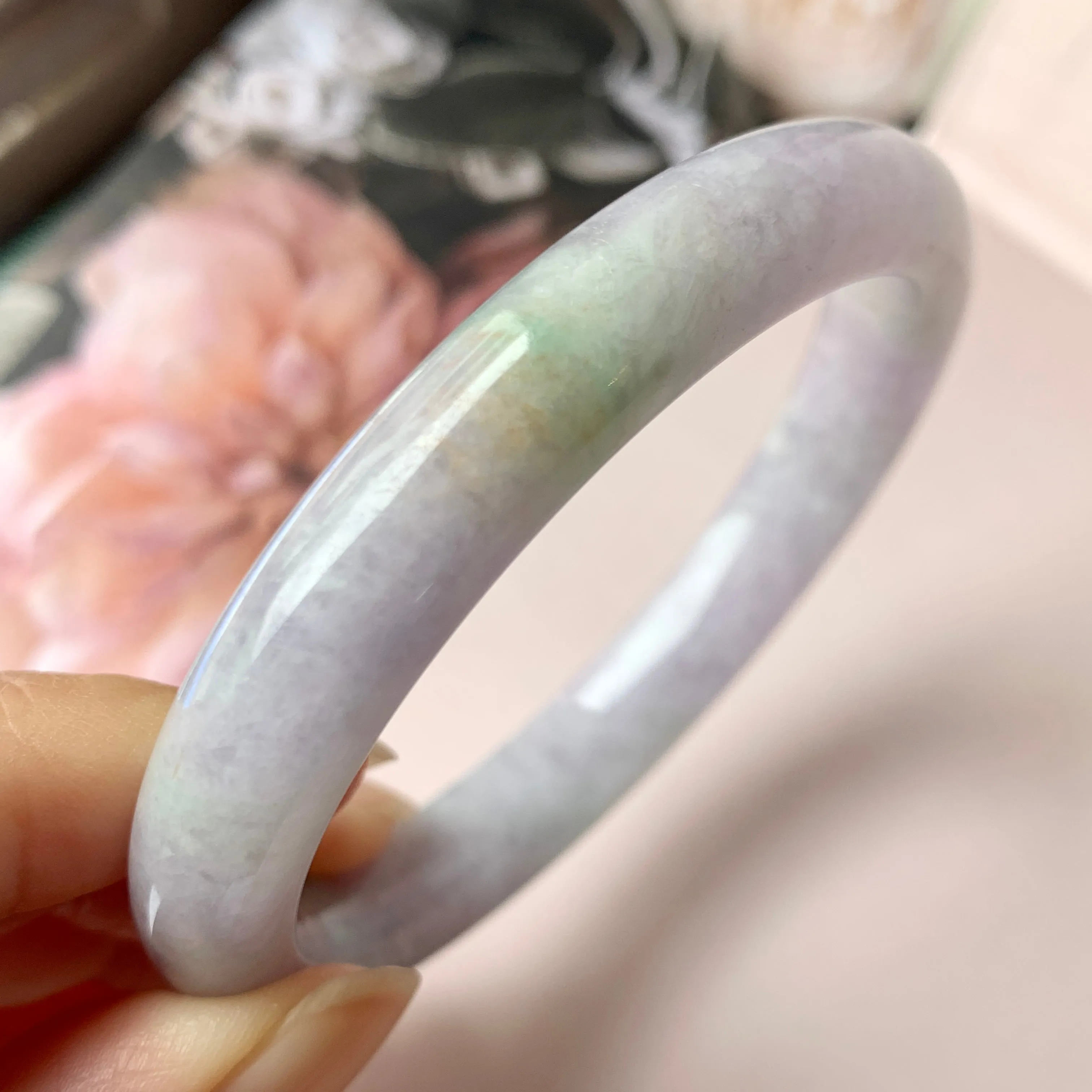 55.4mm A-Grade Natural Lavender Jadeite Modern Round Bangle No.152835