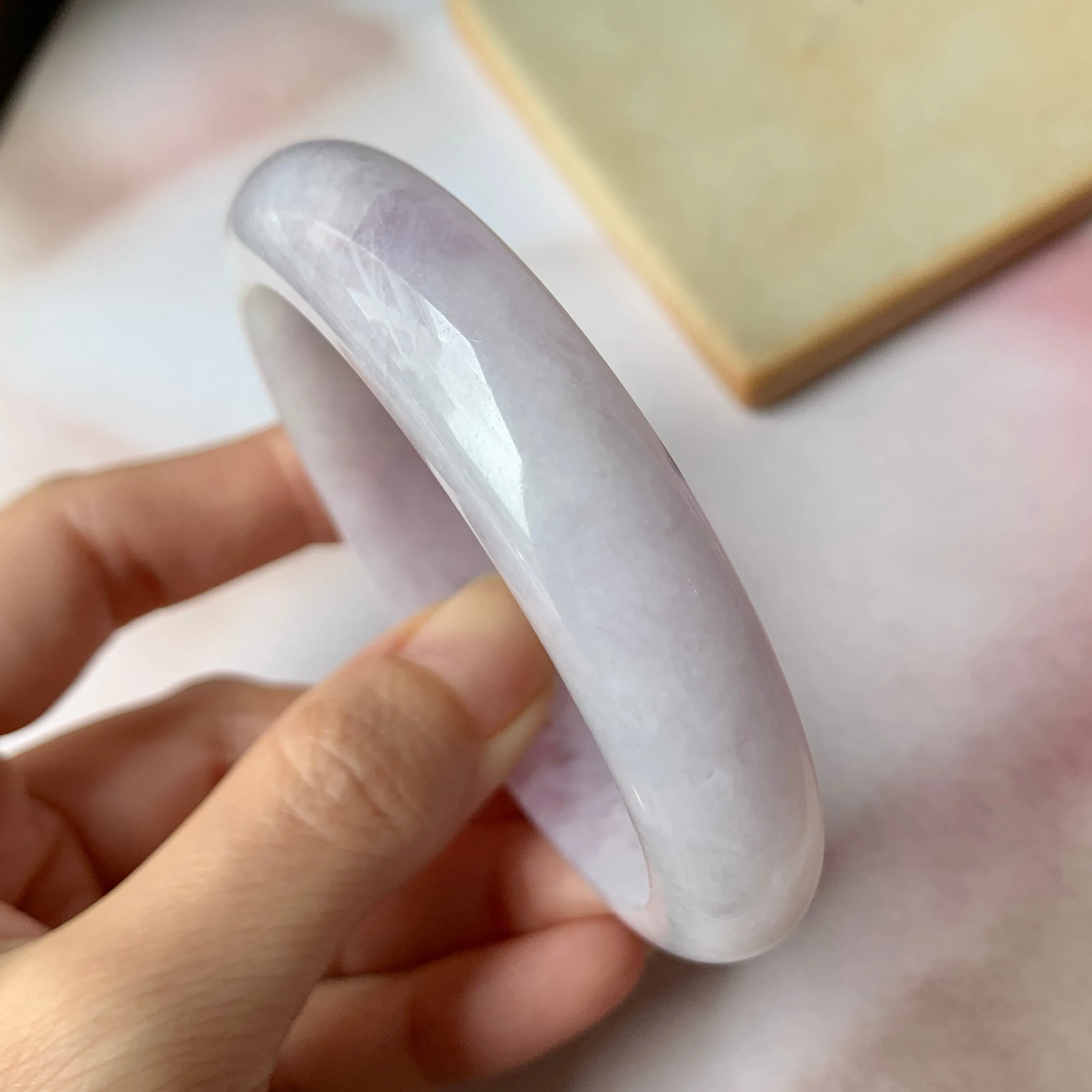 57mm A-Grade Natural Lavender Jadeite Modern Round Bangle No.151892