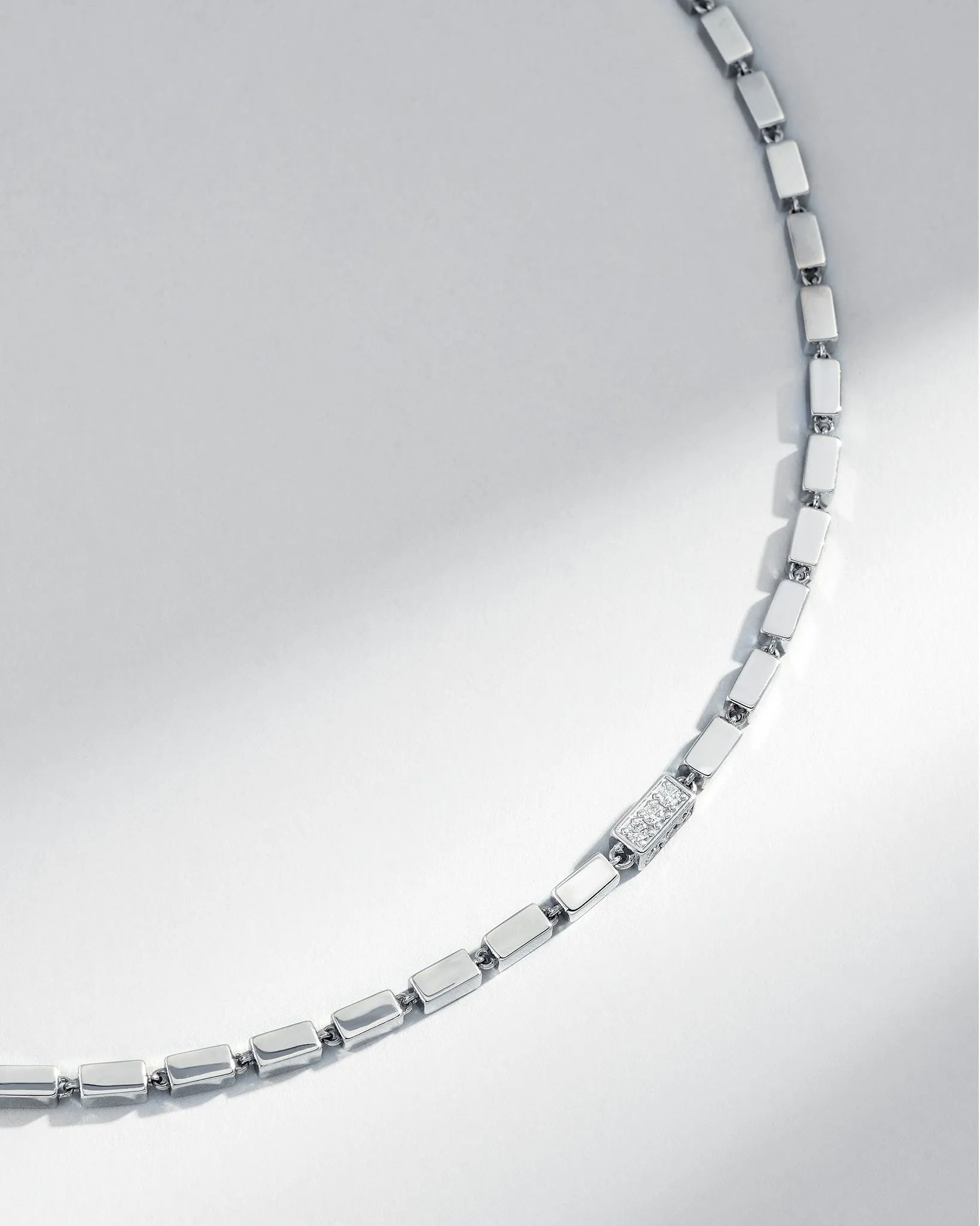 Block-Chain Single Pave Diamond Thick Necklace