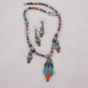 Boho Tibetan Turquoise Inlay Pendant Necklace & Earrings